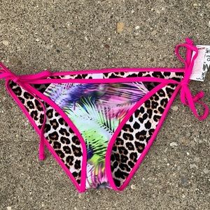 Bongo string bikini bottoms size large